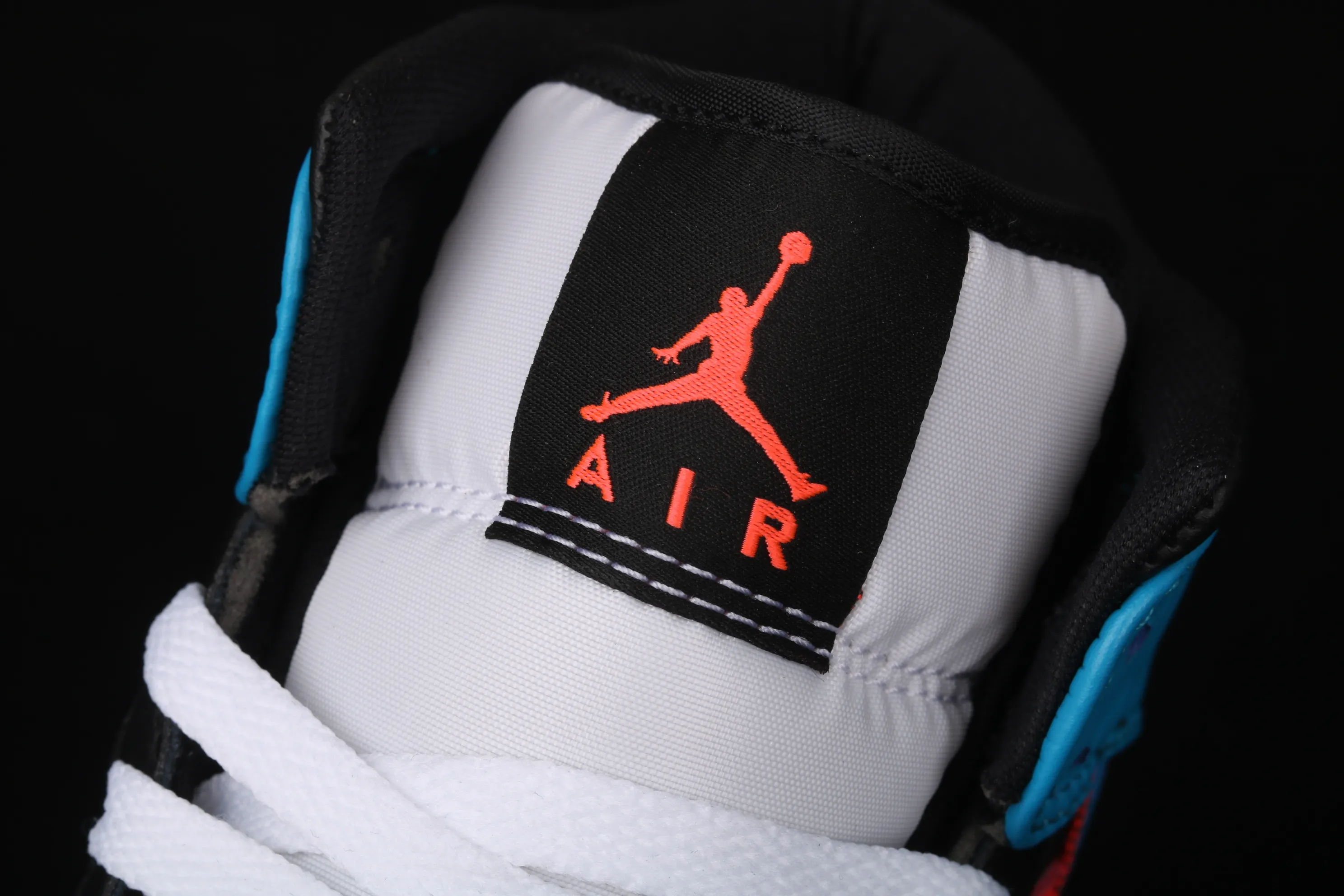 All categories Air Jordan Jordan series basketball shoes Air Jordan 1 Mid Air Jordan1 Mid Game Time AJ1 Joe 1 Zhongbang basketball shoes CV4891-001